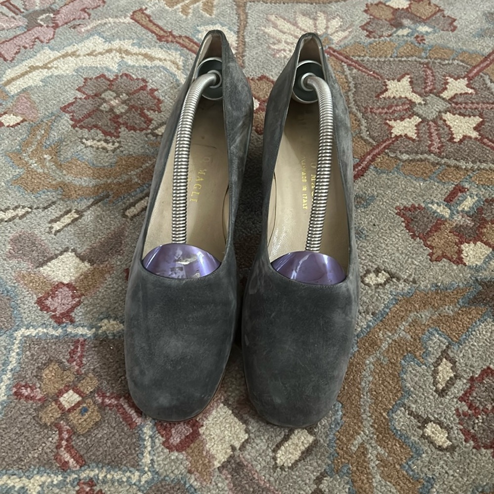 Bruno Magli Grey Suede Pumps